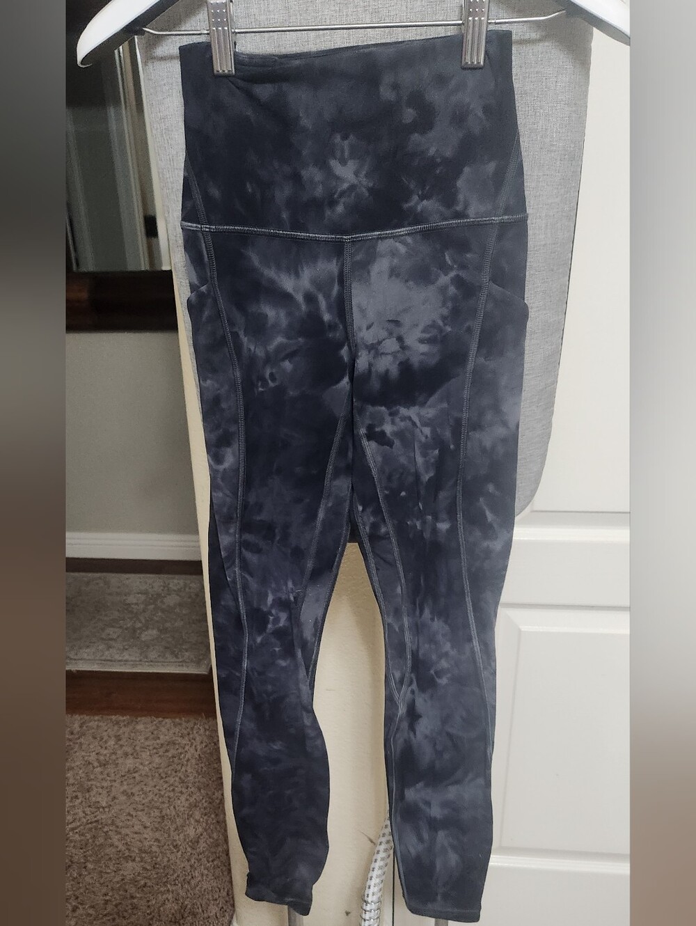 Lululemon Leggings Gray & Black Marbled Size 2